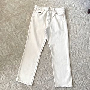 Cream-color “vintage slim” denim jeans from H&M. Excellent condition